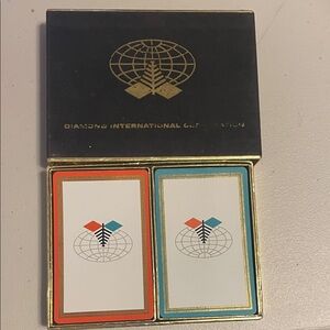 Diamond International Playing Cards 2 Deck Set
